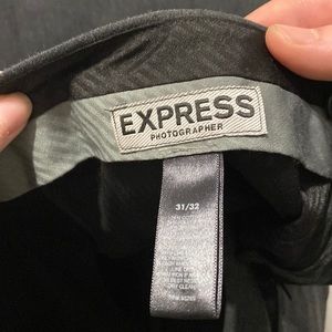 Express Charcoal Dress Pant 31/32